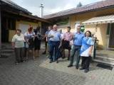 Gastgeber Karl Vieselthaler mit seiner Familie und Bgm. Erich Rippl